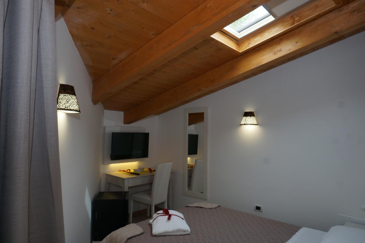 San Pietro Bed & Breakfast Mileto Exterior photo