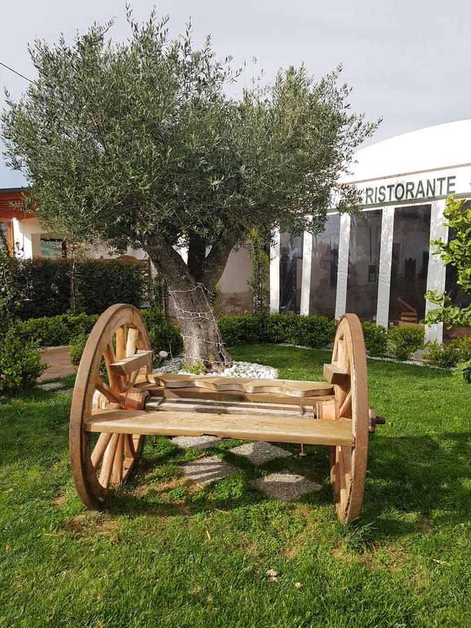 San Pietro Bed & Breakfast Mileto Exterior photo